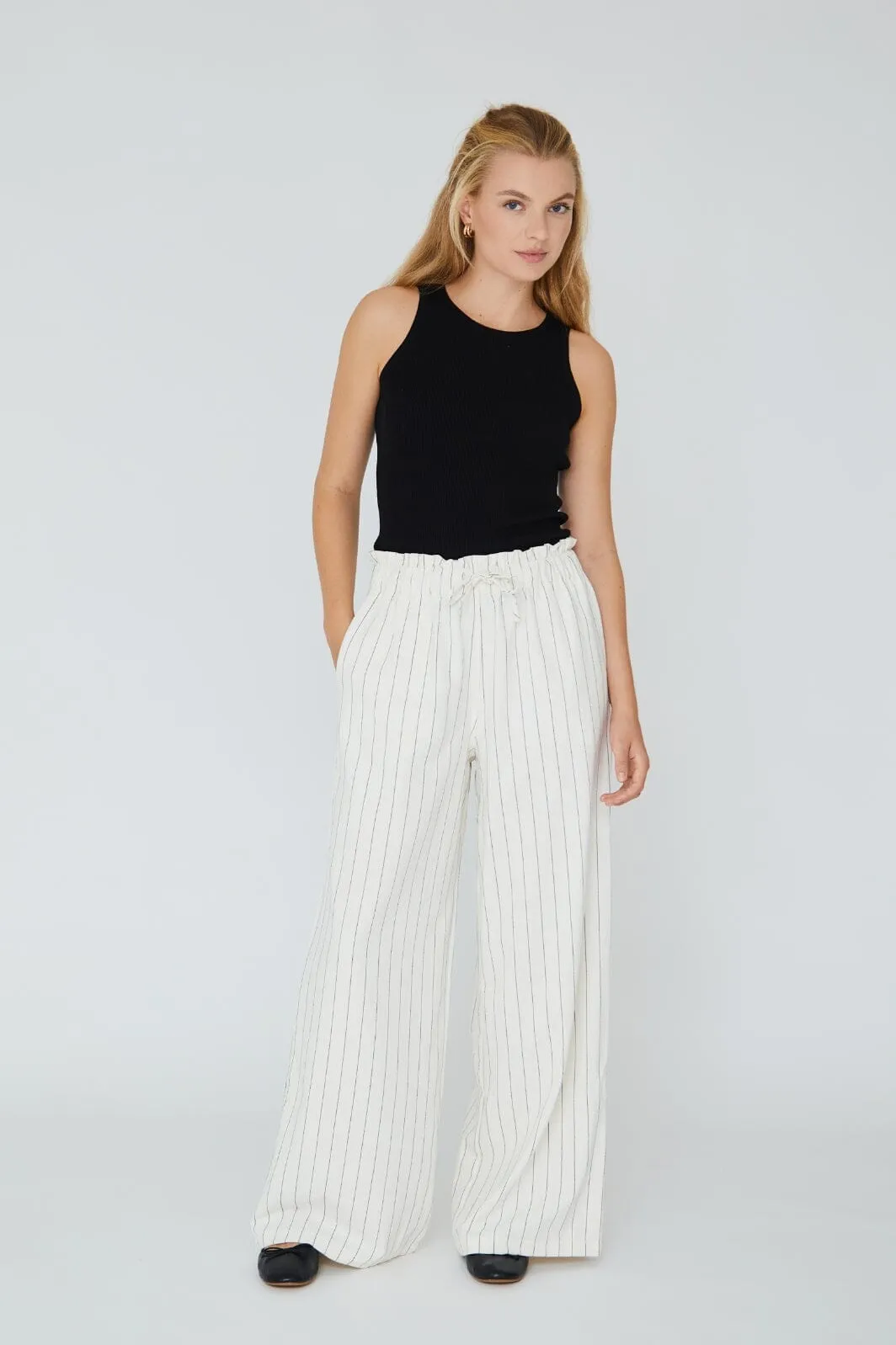 A-VIEW - Lerke Stripe Pants - 005 Off White