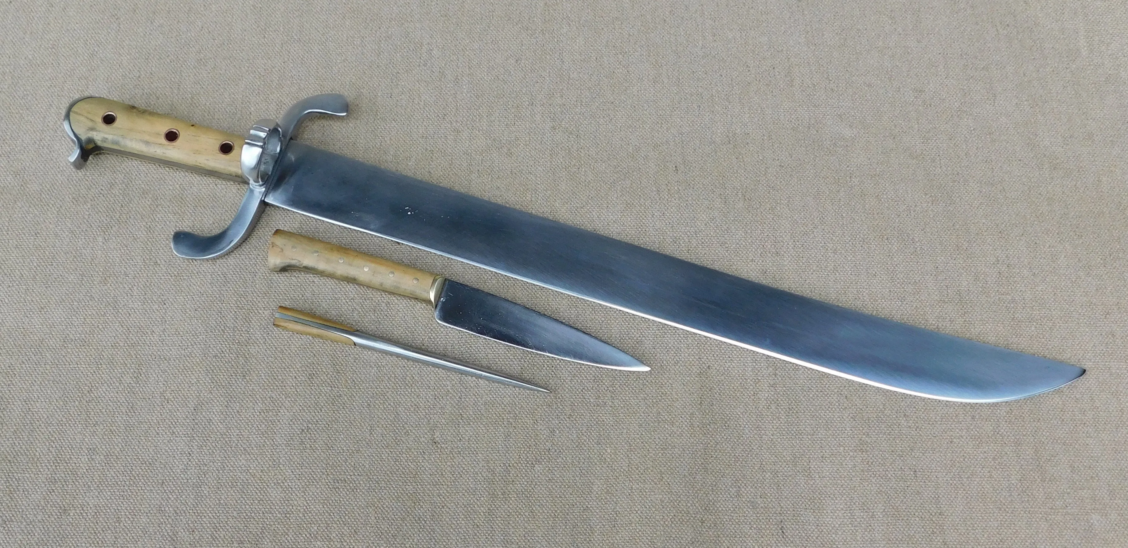 Breughel Messer 2-short sword with or without Eating set