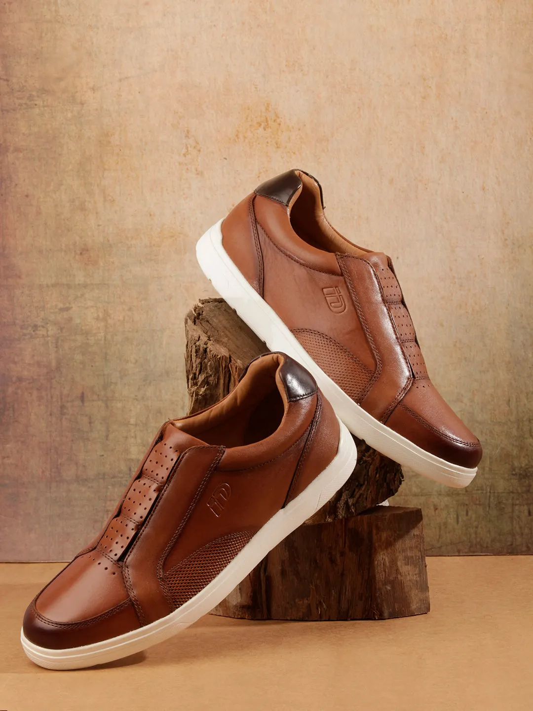 Men Tan Leather Sneaker (ID3088)