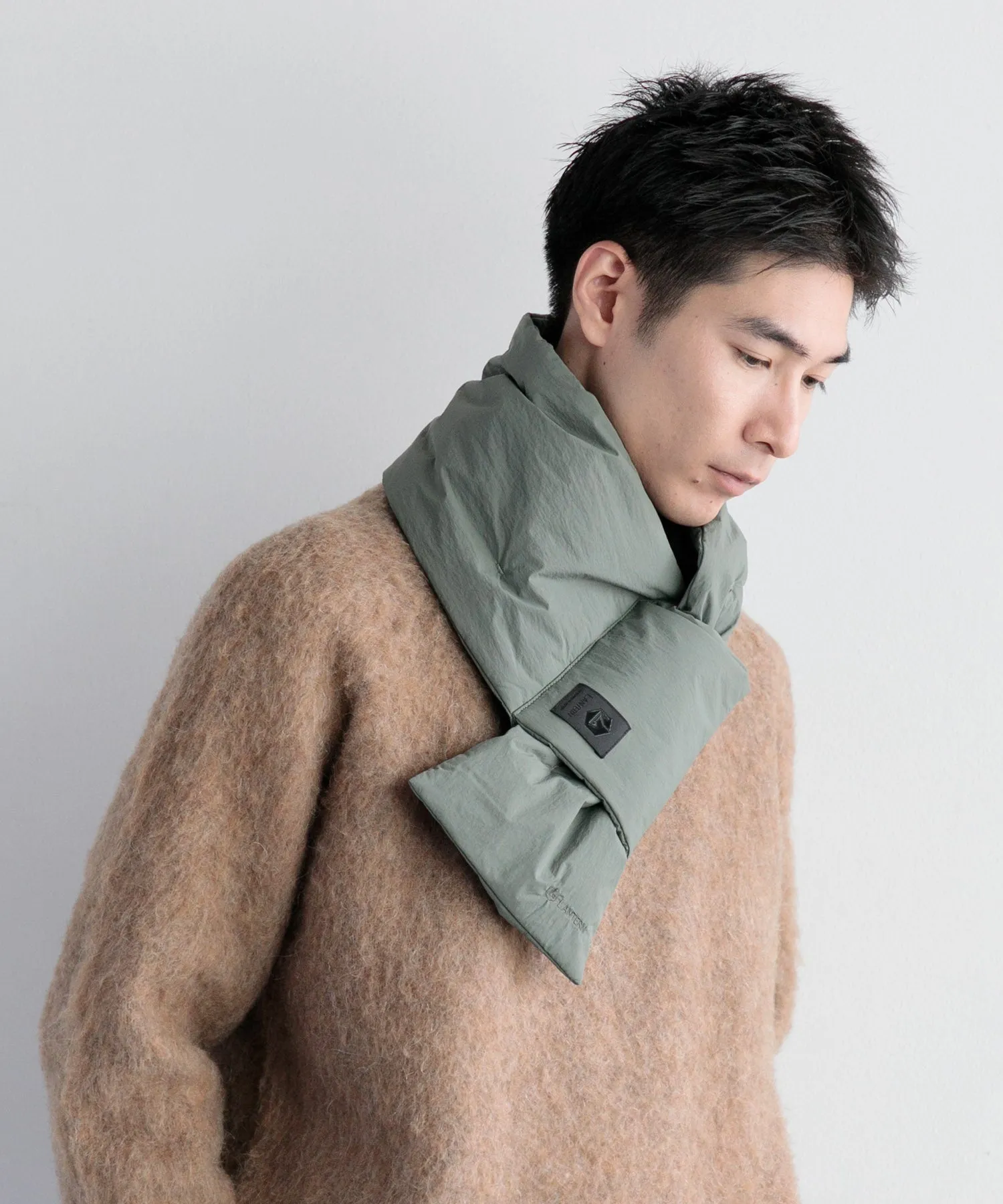 【MEN , WOMEN】LANTERN INSULATED MUFFLER