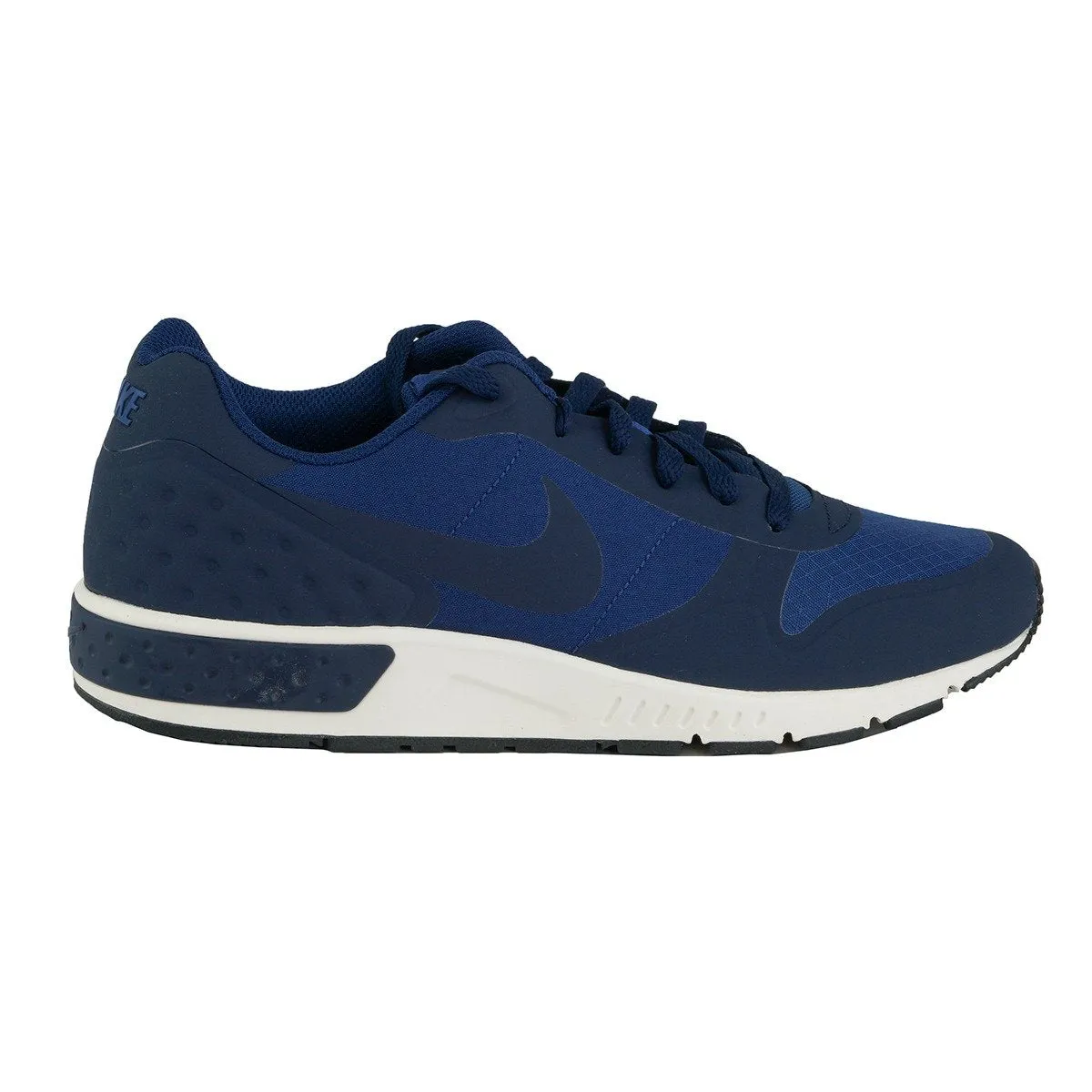 Nike Men's Nightgazer LW Shoes