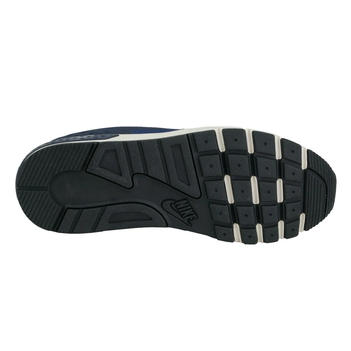 Nike Men's Nightgazer LW Shoes